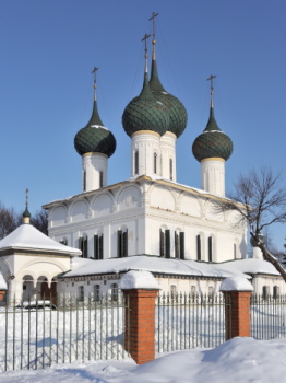 Собор Феодоровской иконы Божией Матери в Ярославле зимой