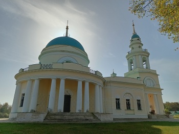 Храм Михаила Архангела в селе Архангельское