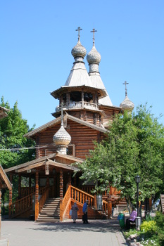 Храм Георгия Победоносца в Коптеве - деревянная православная святыня