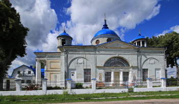 Храм Успения Пресвятой Богородицы в селе Радогощь