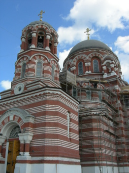 Храм Пресвятой Троицы в Щурово (Коломна)