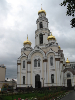 Храм-колокольня Большой Златоуст в Екатеринбурге