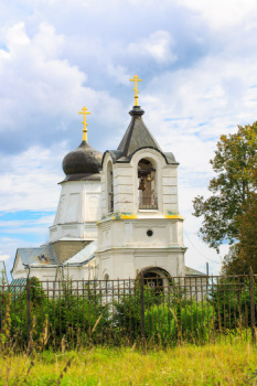 Храм Спаса Нерукотворного Образа в селе Деулино