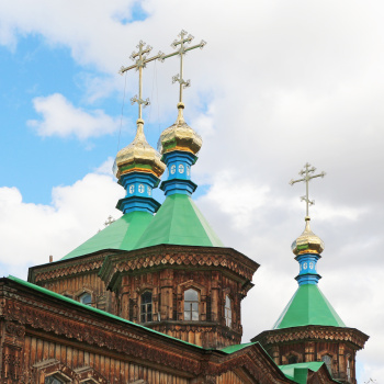 Свято-Троицкая церковь в Караколе