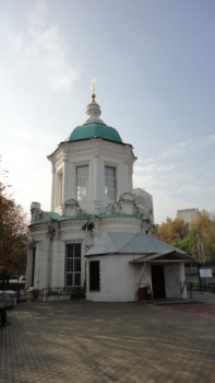 Церковь иконы Божией Матери «Знамение» в Перове