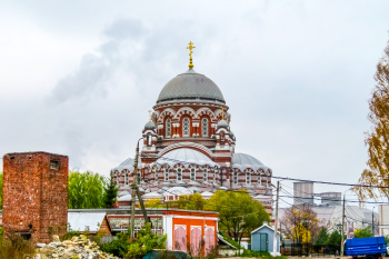 Храм Пресвятой Троицы Живоначальной в Щурове