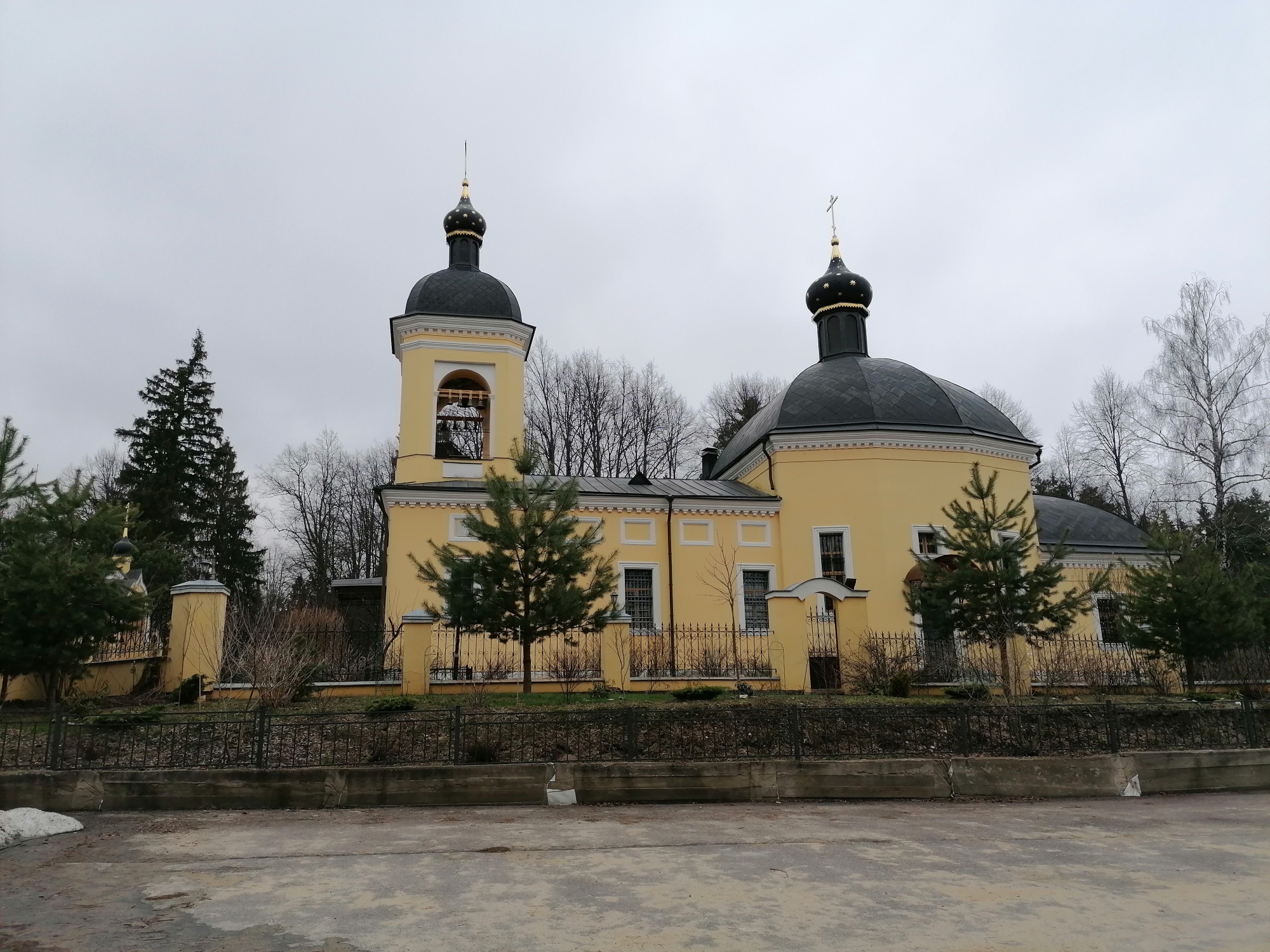 Храм Преображения Господня (Старый Спас) в деревне Легчищево
