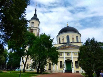 Свято-Троицкий кафедральный собор в Калуге