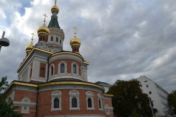 Фасад Собора Святого Николая в Вене: Архитектурные детали