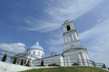 Собор Николы Белого — кафедральный храм Серпухова
