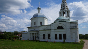 Троицкий собор на Соборной горе в Серпухове