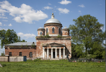 Церковь Успения Пресвятой Богородицы в селе Подсосино