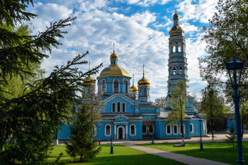 Кафедральный собор Рождества Пресвятой Богородицы в Уфе