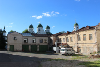 Свято-Вознесенский Флоровский монастырь в Киеве