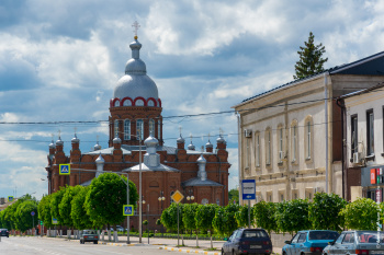 Собор Троицы Живоначальной в Обояни