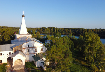 Церковь Введения во храм Пресвятой Богородицы в селе Пиньгиша