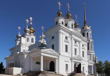 Воскресенский кафедральный собор в городе Шуя