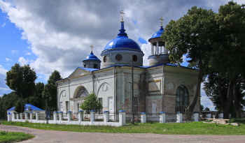 Храм Успения Пресвятой Богородицы в селе Радогощь