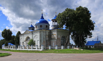 Храм Успения Пресвятой Богородицы в селе Радогощь