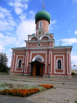 Спасо-Преображенский кафедральный собор в Тихвине
