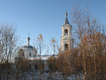 Воскресенская церковь в селе Понизовье