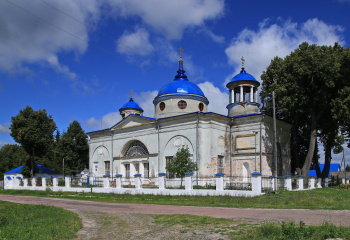 Храм Успения Пресвятой Богородицы в селе Радогощь